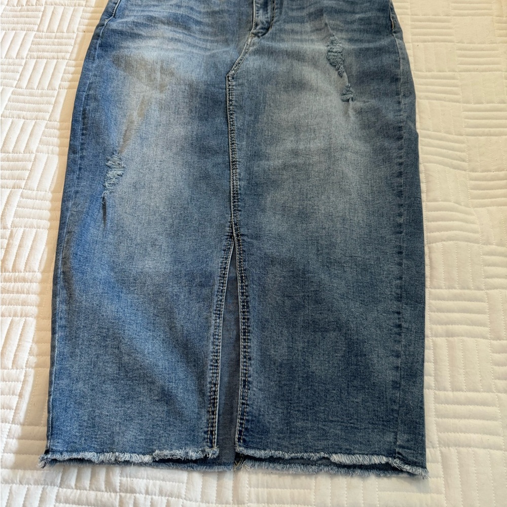 Suzanne Betro Blue Midi Pencil Skirt with Slit